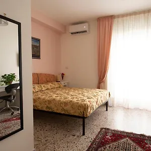  Affittacamere Vomero